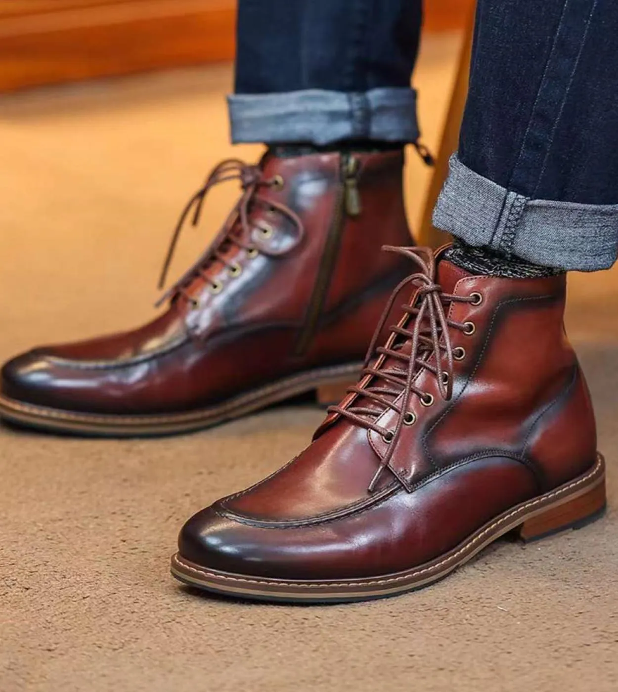 2023 Stivaletti invernali da uomo in vera pelle di mucca Moda nuovo stile Botas Scarpe eleganti casual nere con lacci comodi Wit