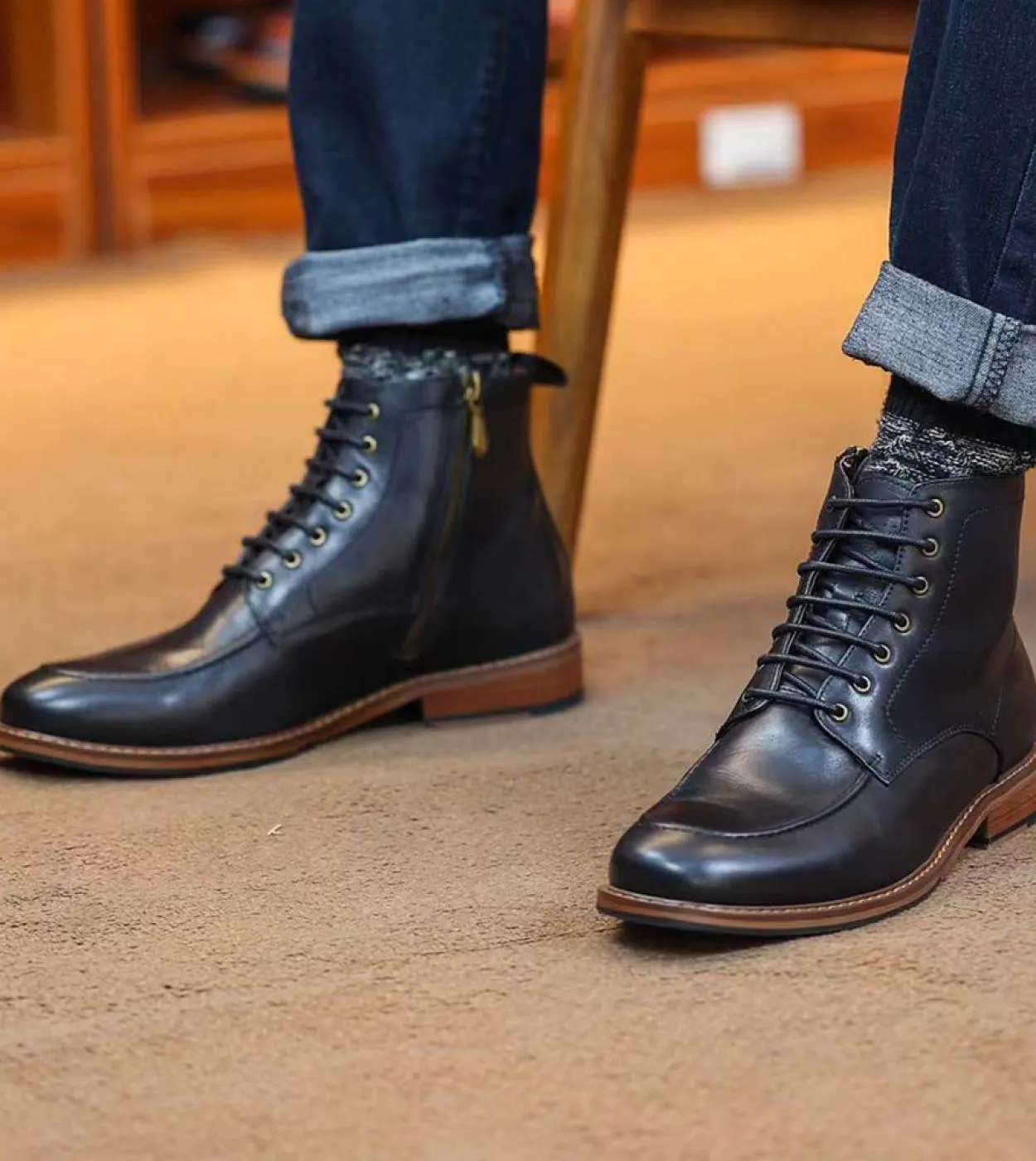 2023 Stivaletti invernali da uomo in vera pelle di mucca Moda nuovo stile Botas Scarpe eleganti casual nere con lacci comodi Wit