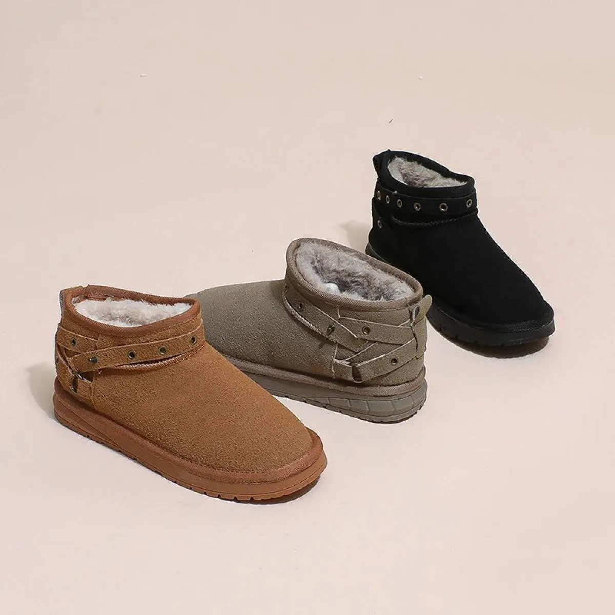 2024 Nuove Scarpe da Donna Pu Tacco Medio Stivaletti con Plateau Stivali da Donna in Gomma Peluche Solido Testa Rotonda Tinta Un