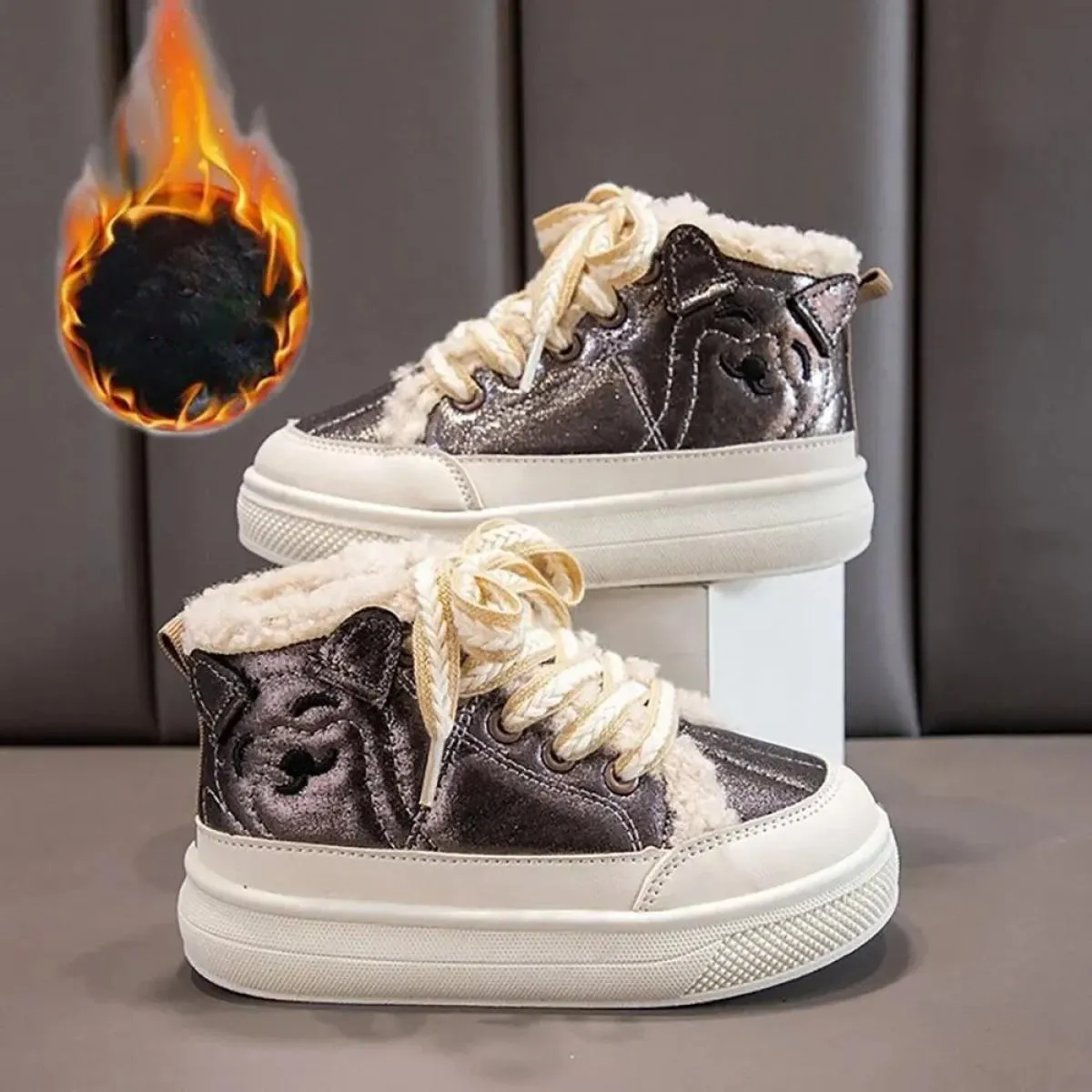 2024 stivaletti invernali in peluche per bambini ragazzi ragazze nuove scarpe di cotone calde stivali da neve in pelle pu per di