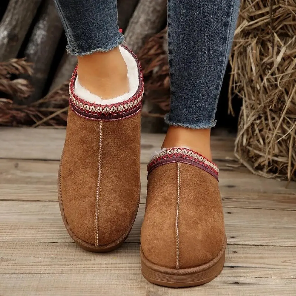 2024 Stivaletti invernali Scarpe basic per donna Slip on piatte con scarpe corte in peluche Punta tonda femminile Calda Sno di a