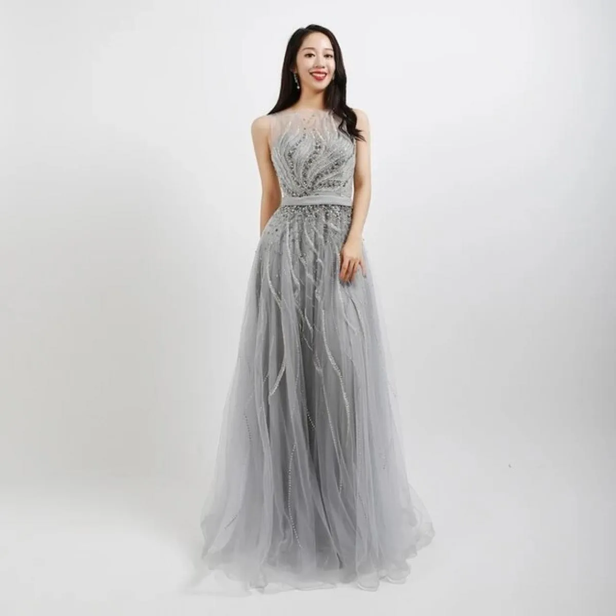 Abiti da sera eleganti di linea A Abito lungo formale grigio oro di lusso lungo per le donne Abito da ballo lungo con perline di