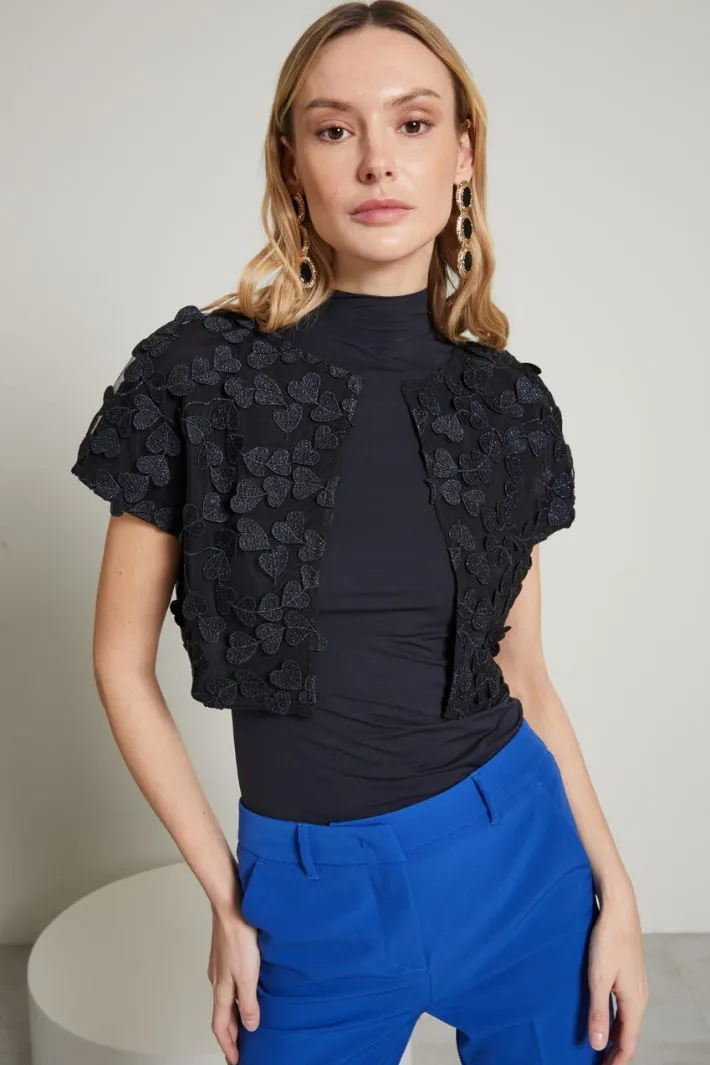 Coprispalle in tulle ricamato