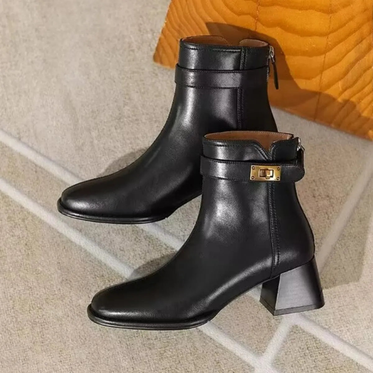 Donne Caviglia Tacchi Medi Stivali Chelsea Scarpe Grosse Punta Quadrata Vestito Da Partito Goth Pompe Scarpe Inverno 2023 New Fa