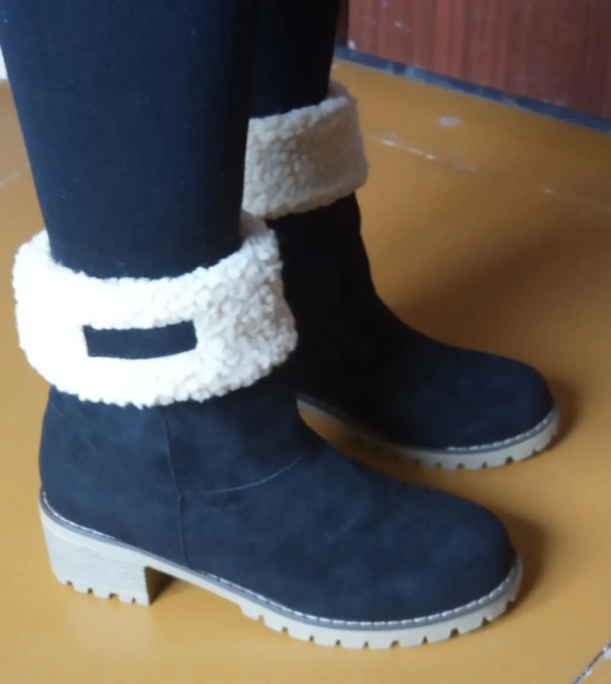 Donne Inverno Neve Stivali Caldi 5 cm Tacchi Alti Pelliccia di Pecora Stivali di Feltro Tacchi Bassi In Pile Neve Stivaletti All