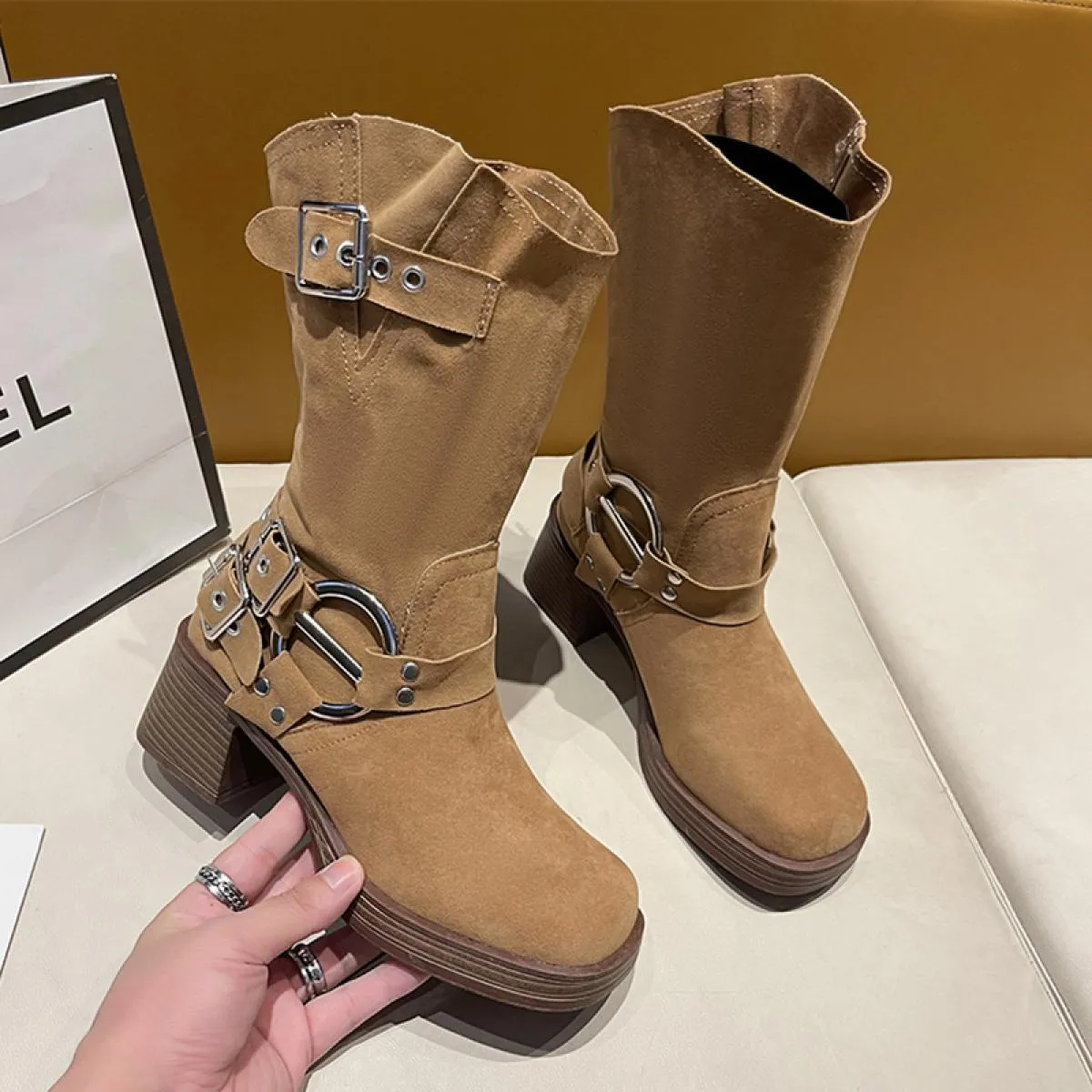 Inverno Nuova Tendenza In Pelle Scamosciata Scarpe A Metà Polpaccio Pompe Chunky Donne Chelsea Stivali 2023 Goth Tacchi Medi Sti