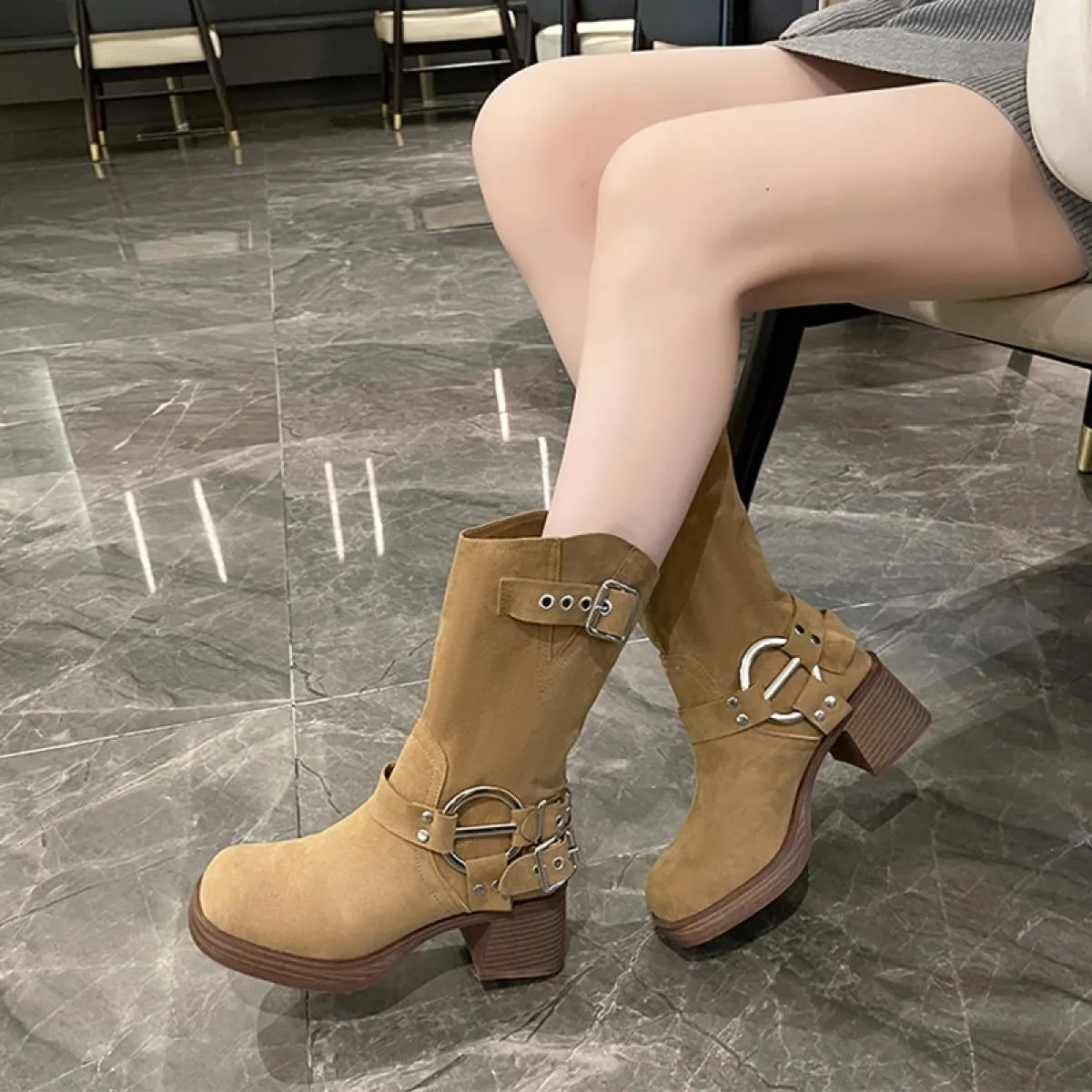 Inverno Nuova Tendenza In Pelle Scamosciata Scarpe A Metà Polpaccio Pompe Chunky Donne Chelsea Stivali 2023 Goth Tacchi Medi Sti