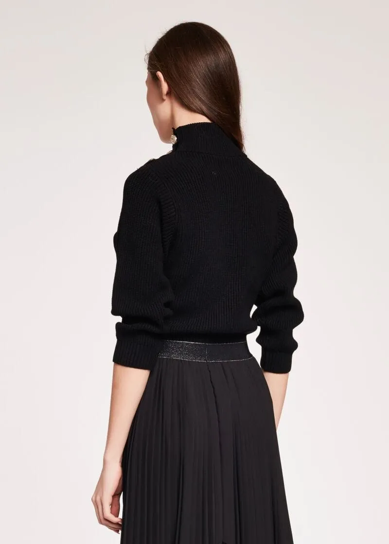 Maglia con bottoni gioiello
