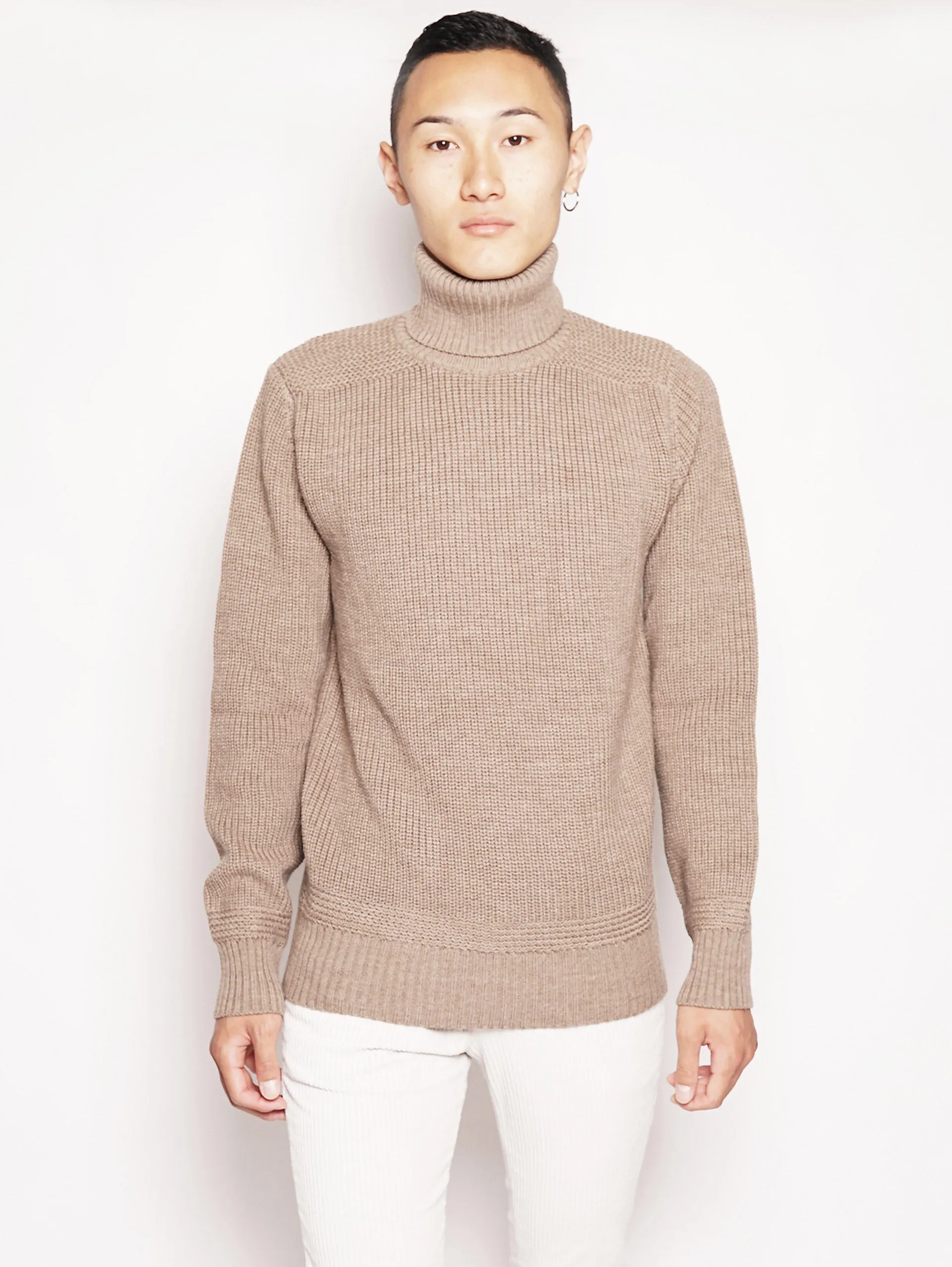 Maglione Collo Alto Beige
