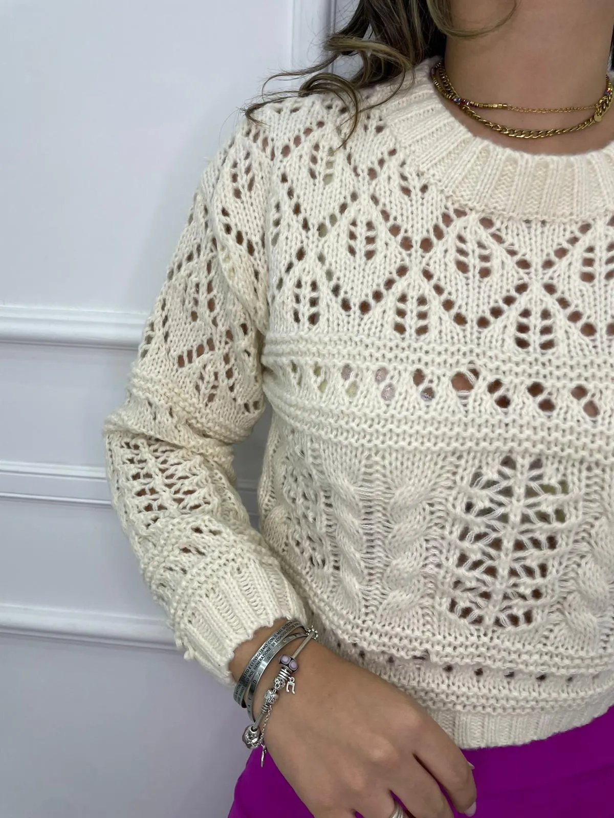 Maglione tinta unita trama traforata