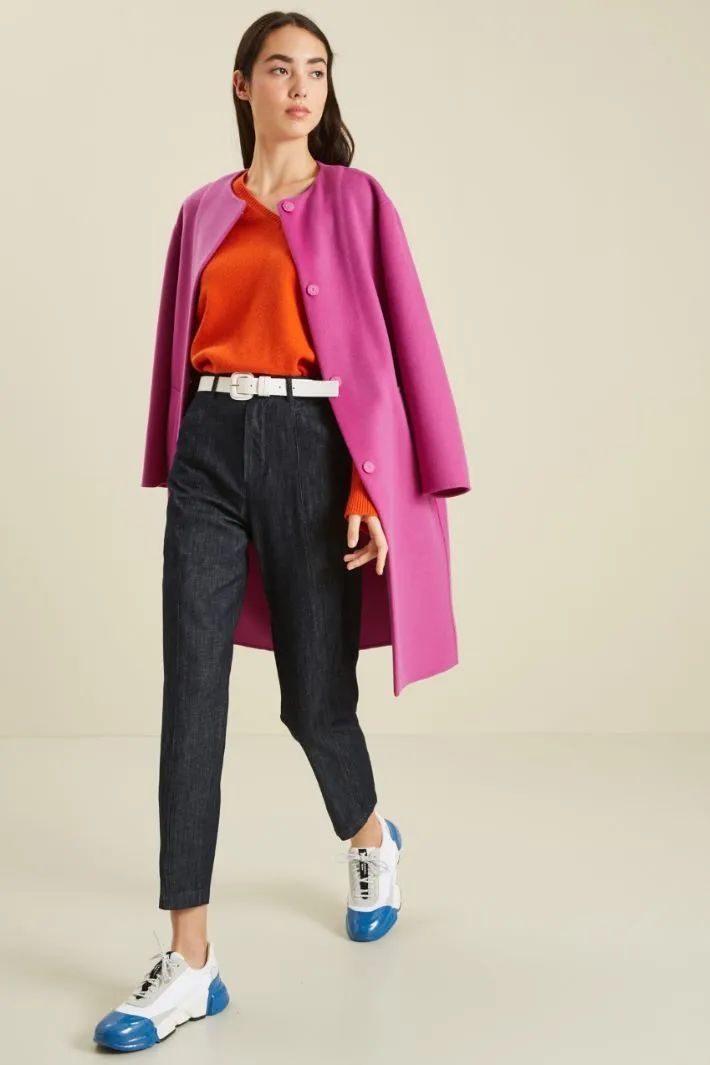 Pantaloni carrot in denim