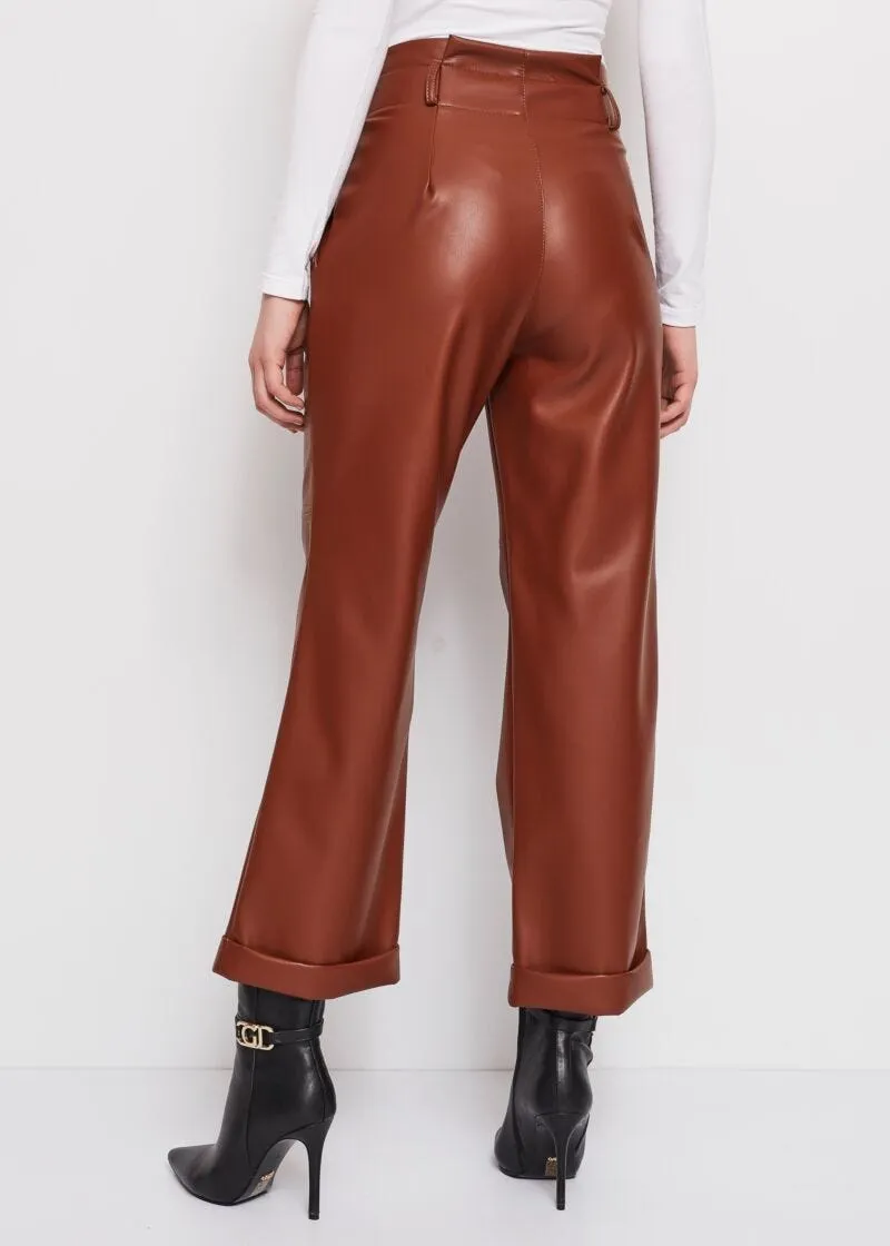 Pantaloni cropped in simil pelle