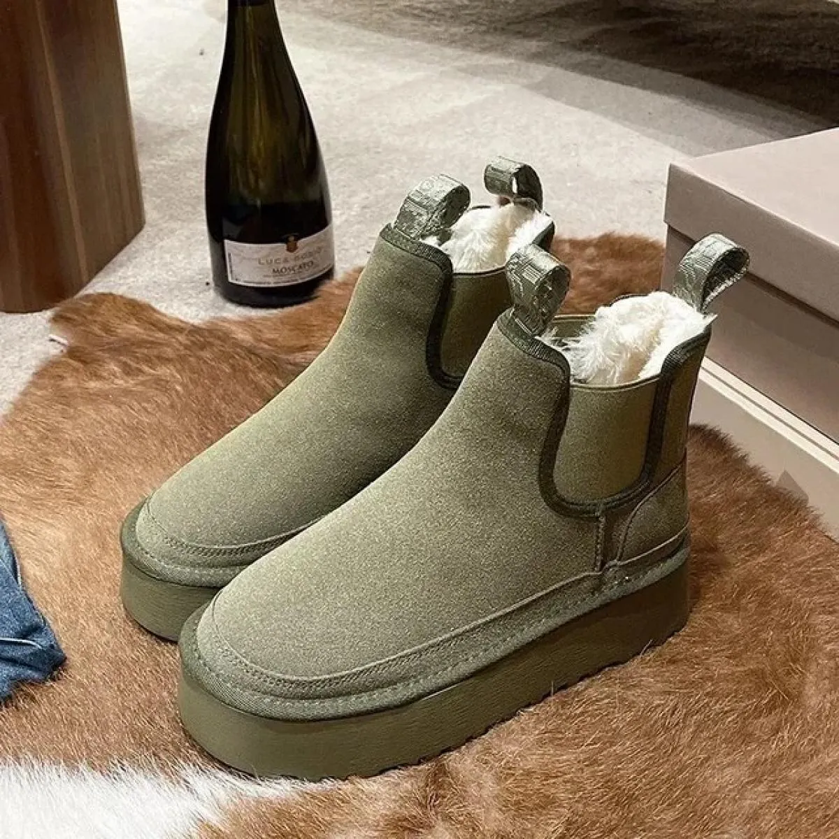 Stivaletti da donna alla moda nuovi invernali tacco piatto stivali da neve da donna a testa tonda caldi scarpe casual in peluche