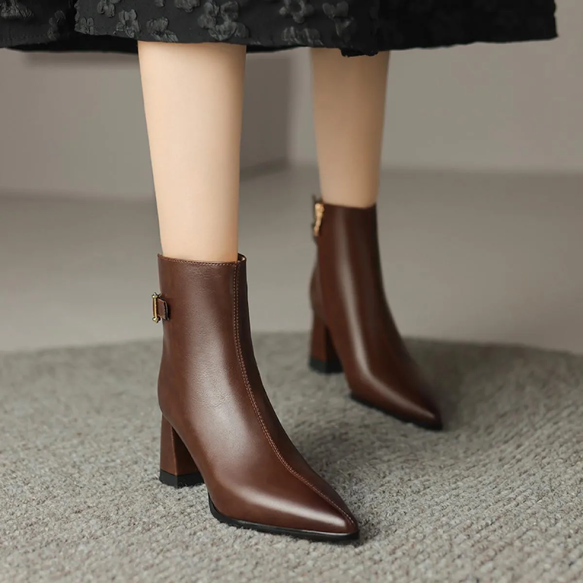 Stivaletti da donna in vera pelle per il tempo libero all'aperto scarpe con tacco alto a punta scarpe donna autunno inverno tagl