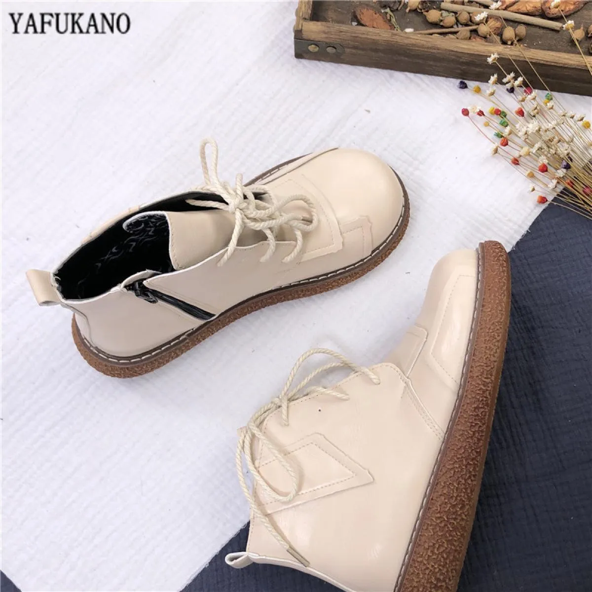 Stivali da donna con plateau Mori Girl Scarpe da bambola con testa grande letteraria Stivali corti più Stivaletti da donna in ve