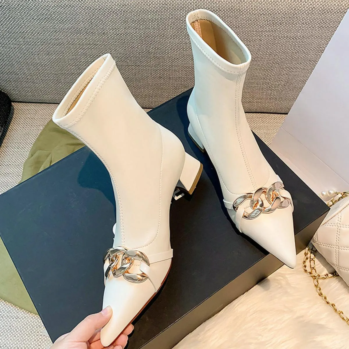 Tacchi alti Punta a punta Stivaletti da donna basic da ufficio Vera pelle Concise Autunno Inverno Scarpe da sposa per feste Donn